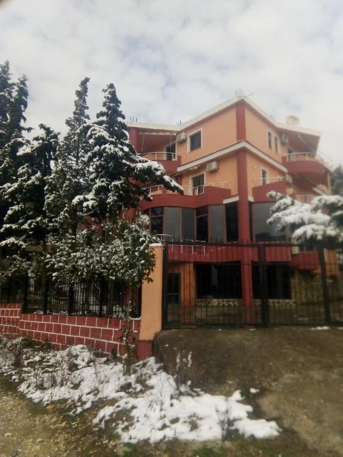 Hotel Moris Durrës Exterior foto
